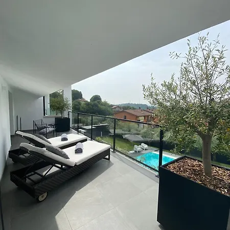 Extra Urbano - Di Garda - Adults Only Понти-суль-Минчо