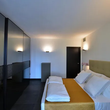 Apartment Extra Urbano - Di Garda - Adults Only *