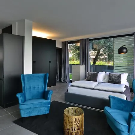 Apartment Extra Urbano - Di Garda - Adults Only