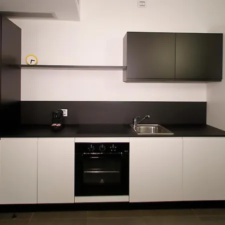 Extra Urbano - Di Garda - Adults Only Apartment