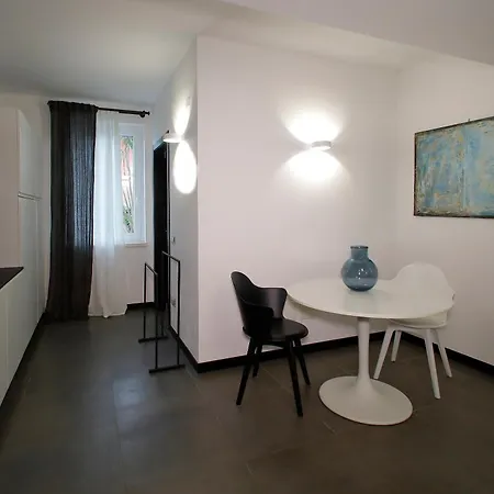 Extra Urbano - Di Garda - Adults Only Apartment Ponti sul Mincio